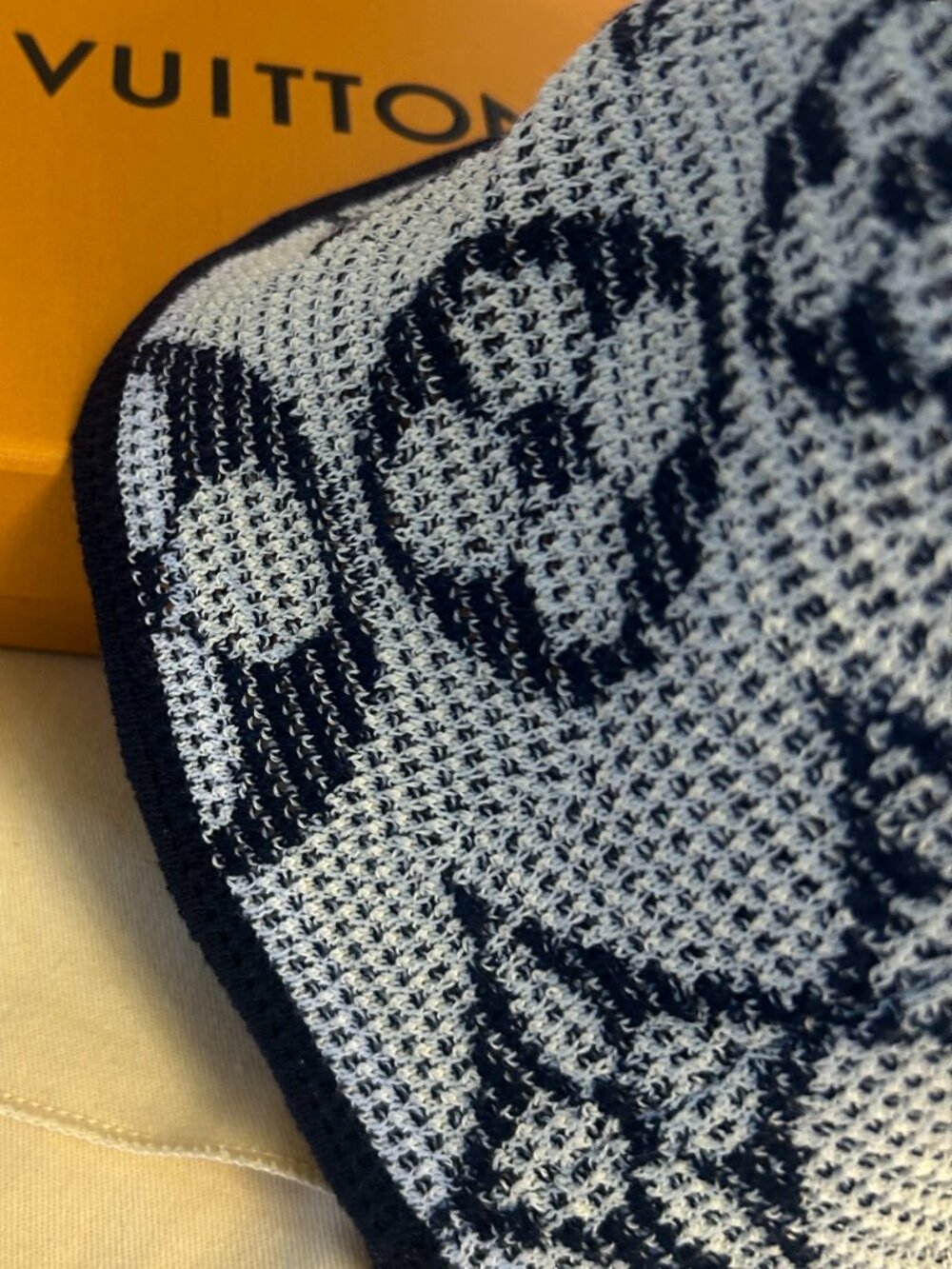 Louis Vuitton Summer Breath Hat with Box and Dust Bag! - Picture 7 of 8